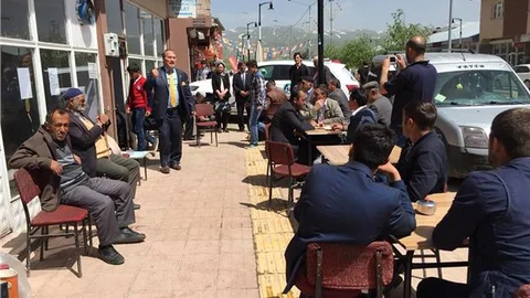 Erzurum Çat'ta Seçim Gezisi Yapıldı