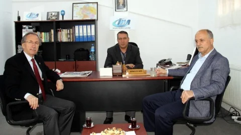 Kütahya'da Siyasi İstikrar Vurgusu