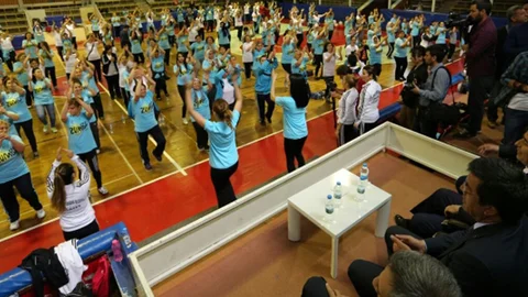 Denizli'de Pilates ve Zumba Gösterisi