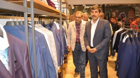 Muş'ta Yeni Mağaza Açılışı Oldu
