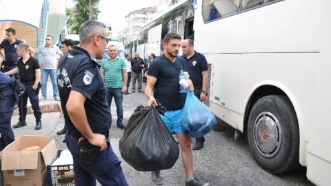 Suriyeli Mülteciler Mersin’e Gönderildi
