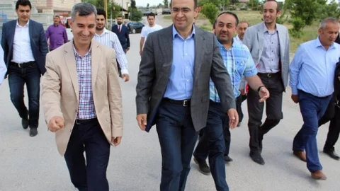 Taha Özhan Malatya'da Esnaf Ziyareti Yaptı