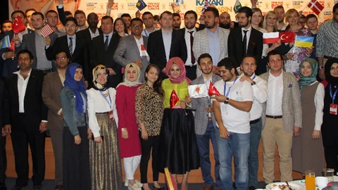 Yabancı Gençler İstanbul'da Fetih Coşkusu Yaşadı