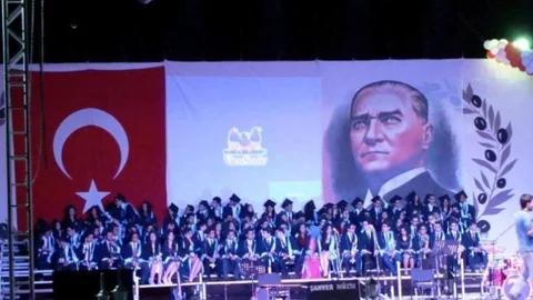 Nazilli Fen Lisesi Mezuniyet Töreni Gerçekleşti