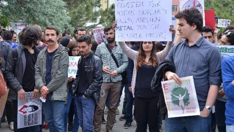 Eskişehir'de Gezi Yürüyüşü Gerçekleşti