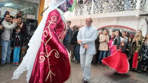 Samsun'da Çerkes Dansı Coşkusu
