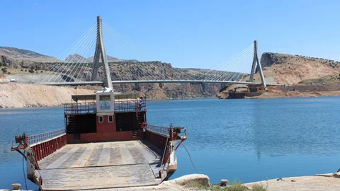 Nissibi Köprüsü, Uzakları Yakın Ediyor