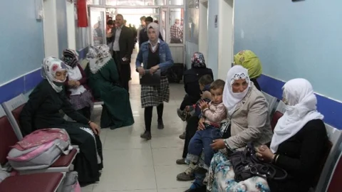 Van'da Doktor Protestosu Yapıldı