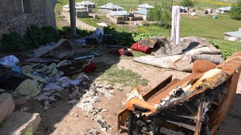 Muradiye'de Ev Yangını Çıktı