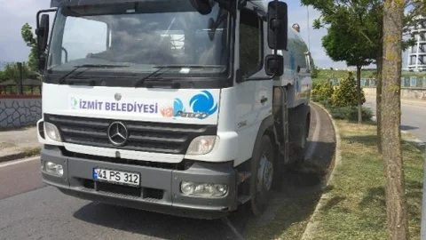 İzmit'te Günlük Yol Temizliği Rakamları