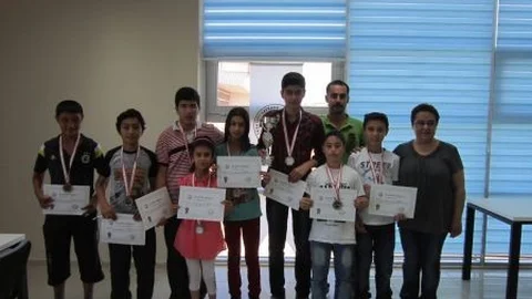 Kilis'te Satranç Şampiyonu Belirlendi