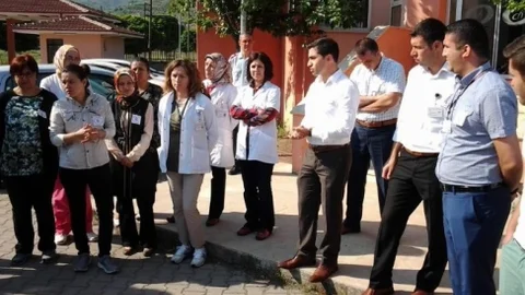 Osmaneli Sağlık Çalışanlarından Şiddet Protestosu