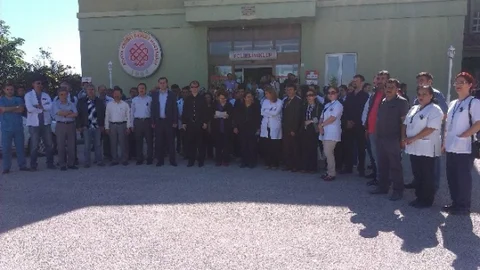 Ereğli'de Sağlık Çalışanları Protesto Düzenledi