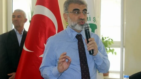 Kayseri Şeker Fabrikasına Bakan Övgüsü