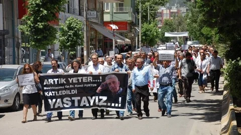 Adıyaman'da Sağlıkçılar Yürüdü