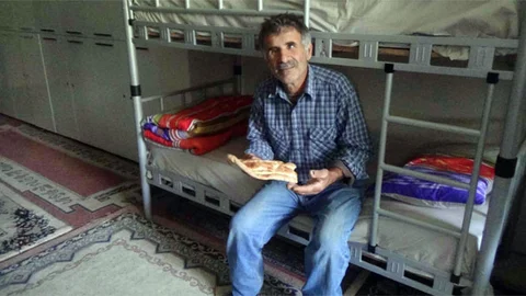 Erzurum'da Afiş Tepkisi Yaşandı
