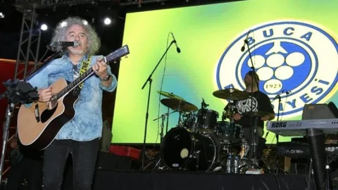 İzmir'de Kiraz Festivali Coşkusu