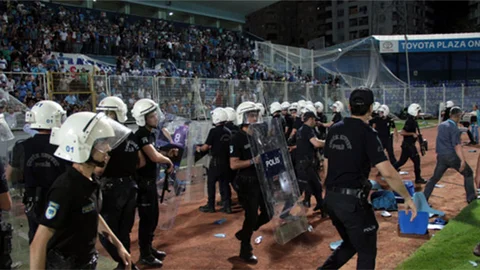 Adana'da Maç Sonrası Olaylar Çıktı