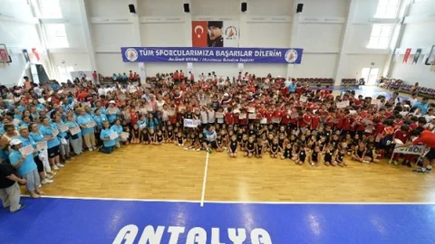 Muratpaşa'da Ücretsiz Yaz Spor Okulları
