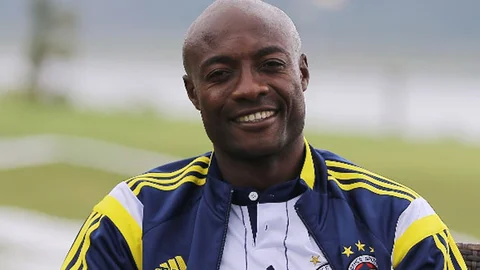 Pierre Webo Fenerbahçe'deki Geleceğine Dair Açıklamalarda Bulundu