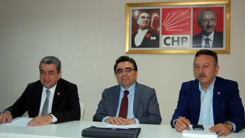 CHP'li Oyan'dan YSK'ya Suç Duyurusu