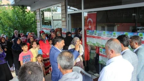 Yeşiltepe'de Kadınlardan Destek Mesajı
