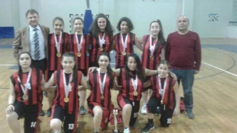 Bartın Yıldız Kız Basket Takımı Almanya'ya Gidiyor