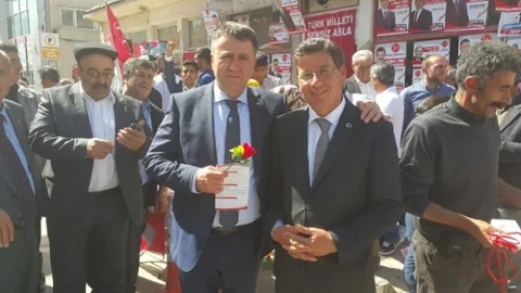 MHP Adayları Aşkale ve Çat'ta Çalışmalarını Sürdürüyor