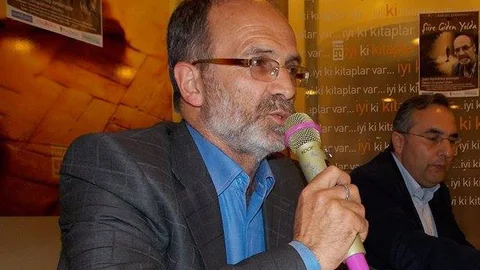 Şiir Terbiye Edici Olmalı
