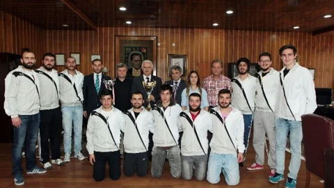 Atatürk Üniversitesi Hentbol Takımı Ziyaret Gerçekleştirdi