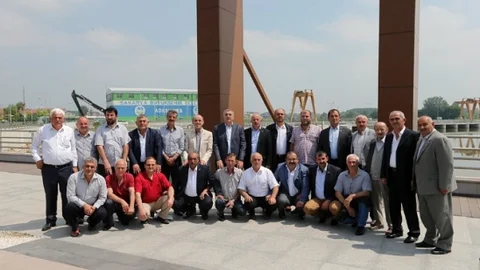 Erenler'de Muhtarlar Toplandı