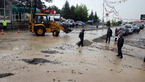 Erciyes Kayak Merkezi'nde Yol Kapatıldı