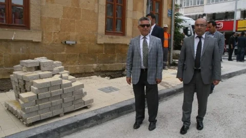 Yozgat Lise Caddesi Kaldırımları Tamamlanıyor
