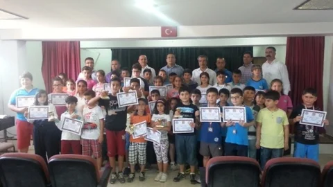 Didim'de Dama Turnuvası Tamamlandı