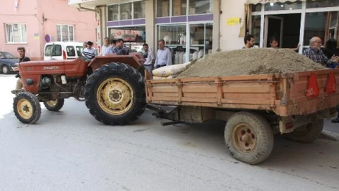 İnegöl'de İşçi Römorkun Altında Kaldı