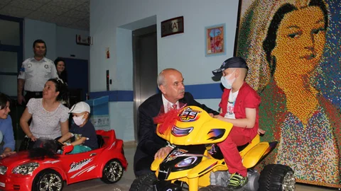 Manisa'da Kanser Tedavisi Gören Çocukların Hayalleri Gerçekleşti
