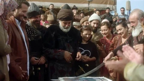 Diriliş Ertuğrul'da Ayrılık Yaşandı