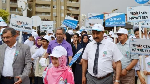 Mardin'de çevre yürüyüşü düzenlendi