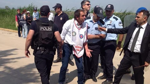 Karacabey'de işçilerin eylemine polis müdahale etti