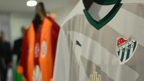 Ziraat Türkiye Kupası finalinde Bursaspor ve Galatasaray formaları açıklandı