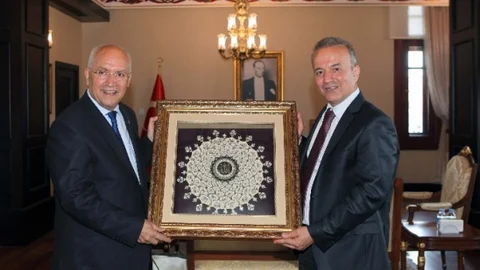 Afyonkarahisar'da nezaket ziyareti