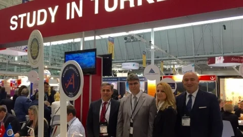 Akdeniz Üniversitesi, Boston'da düzenlenen NAFSA 2015 Fuarı'na katıldı