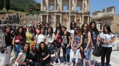 Manisa'da Gençler Tarih ile Buluşuyor