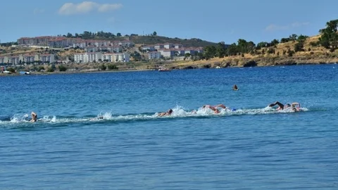 İzmir'de Yüzme Şampiyonası
