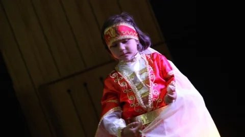 Ardahan'da göz alıcı yılsonu defilesi düzenlendi