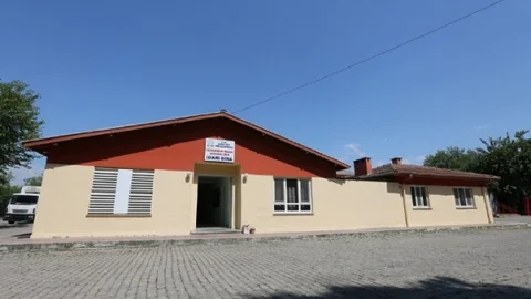 Efeler'de Hayvan Pazarı'na dezenfeksiyon tüneli yapıldı