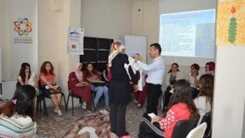 Bartın'da İlk Yardım Kursiyerleri Sertifikalarını Aldı