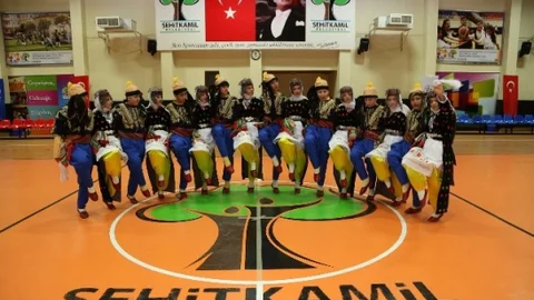 Gaziantep'te Halkoyunları Kültür Şöleni