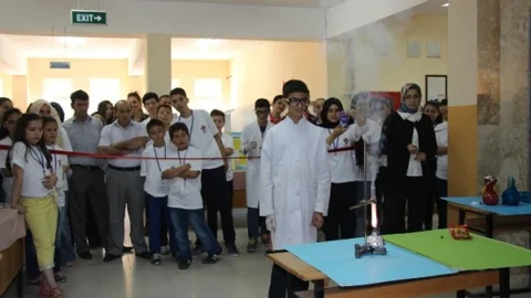 Burdur'da 2. TÜBİTAK Bilim Fuarı düzenlendi