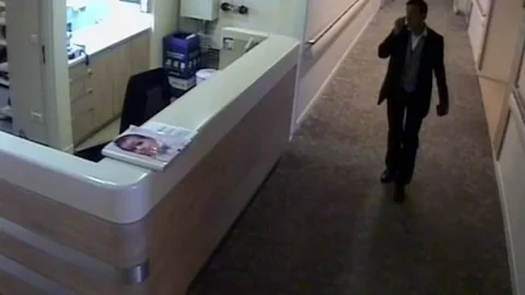 Bursa'da doktorların cep telefonlarını çalan zanlı tutuklandı.